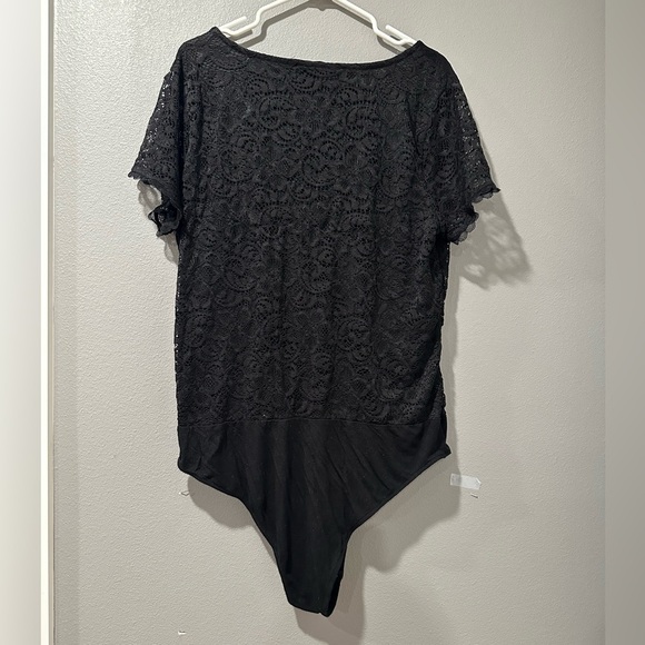 Tórrid Elegant Black Lace Women's Top 2X - Picture 3 of 6